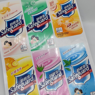CMYK-de Hoofdzaak van het Drukhuishouden etiketteert Glanzende PET-folie Plastic Flessenetiket