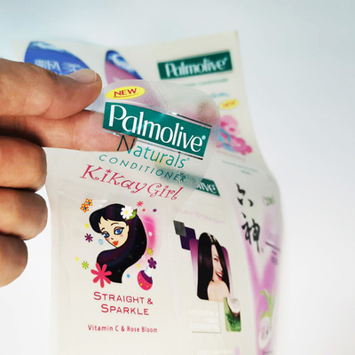 Cellofaandocument Glanzende Document van de het Ontwerp het Waterdichte Vinylsticker van het Cosmetische productetiket